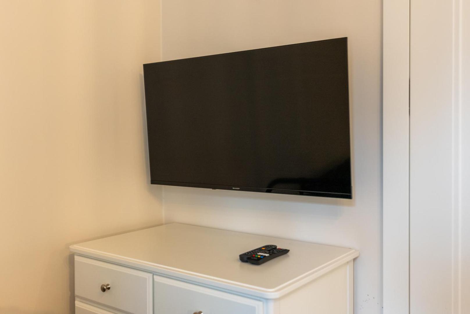 Apartament Chocimska - Location, Tram&shops Nearby - By Rentujemy